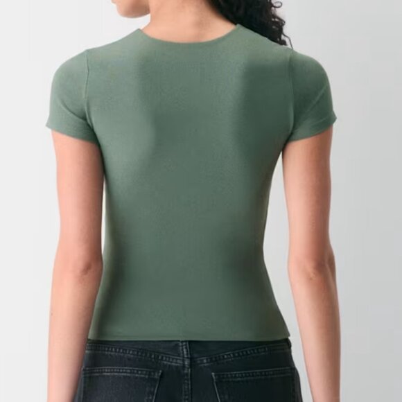 BNWT Aritzia Original Contour Crew T-shirt, Sagesse, Small - Picture 2 of 5